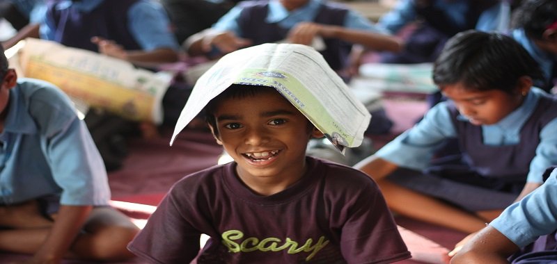 How To Earn Money From NGO In Hindi - Trust Se Paise Kaise Kamaye